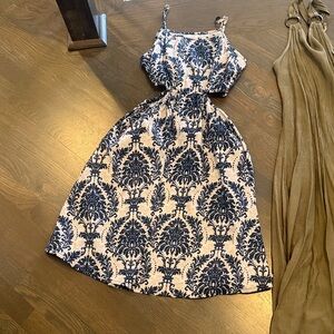 2 dresses 1 jumper size 12/13 Girls form SHEIN